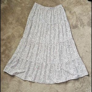 Skirt never worn